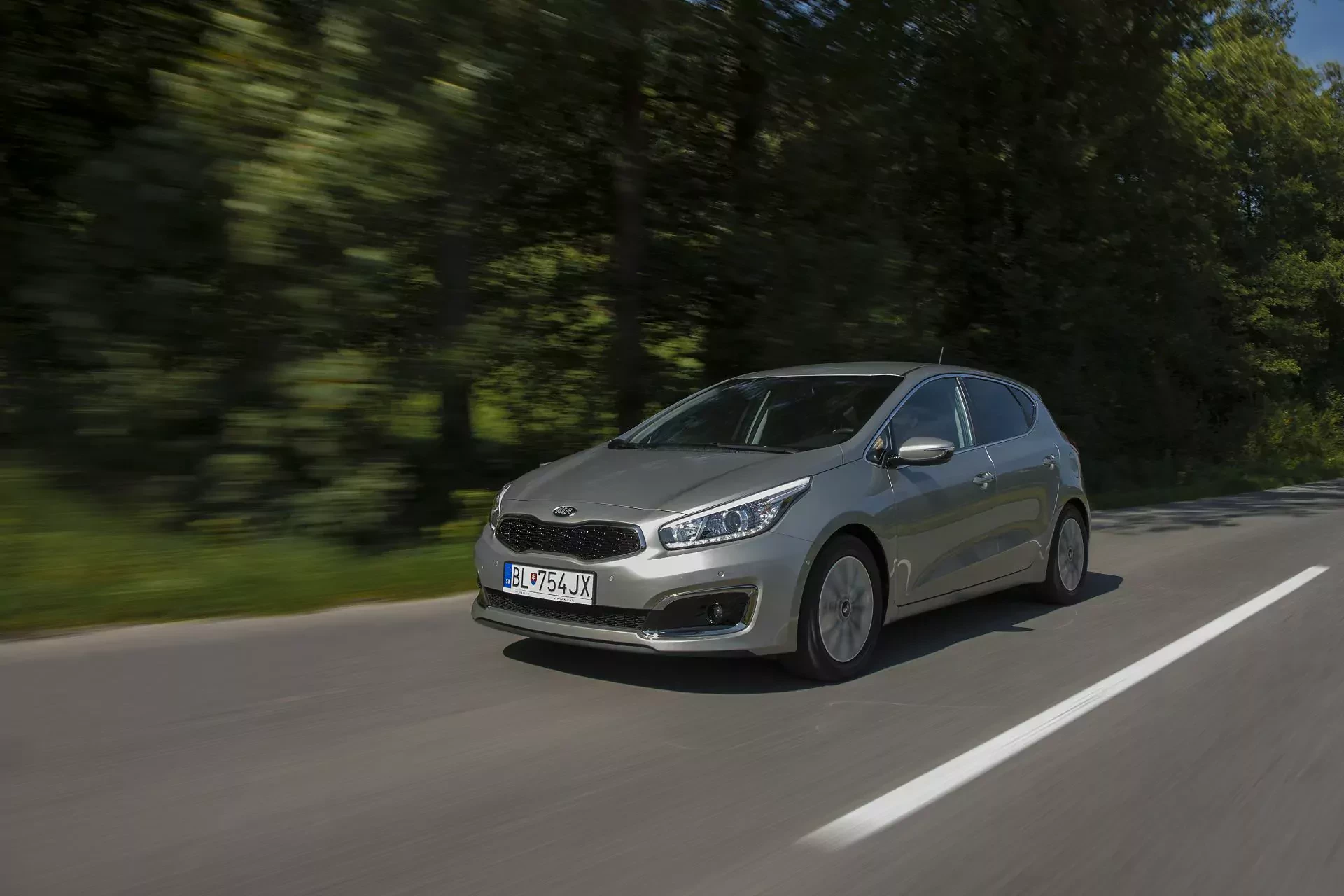 Kia Ceed silnik cena ceny używana druga generacja benzyna diesel opinie oceny zalety wady