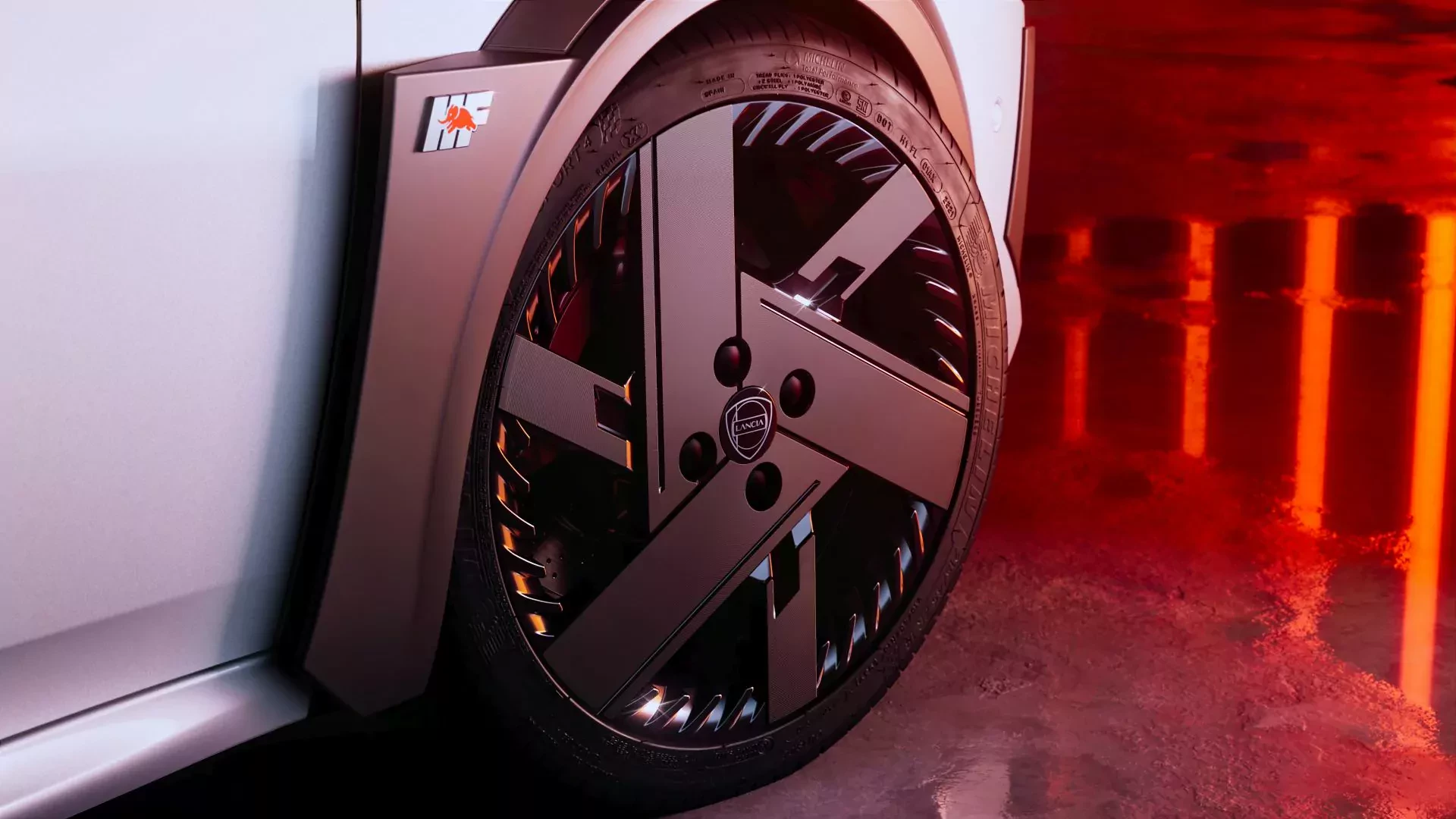 Lancia wróciła do korzeni. Ich sportowy hatchback świetnie się sprzedaje. Wyczekiwany polski debiut