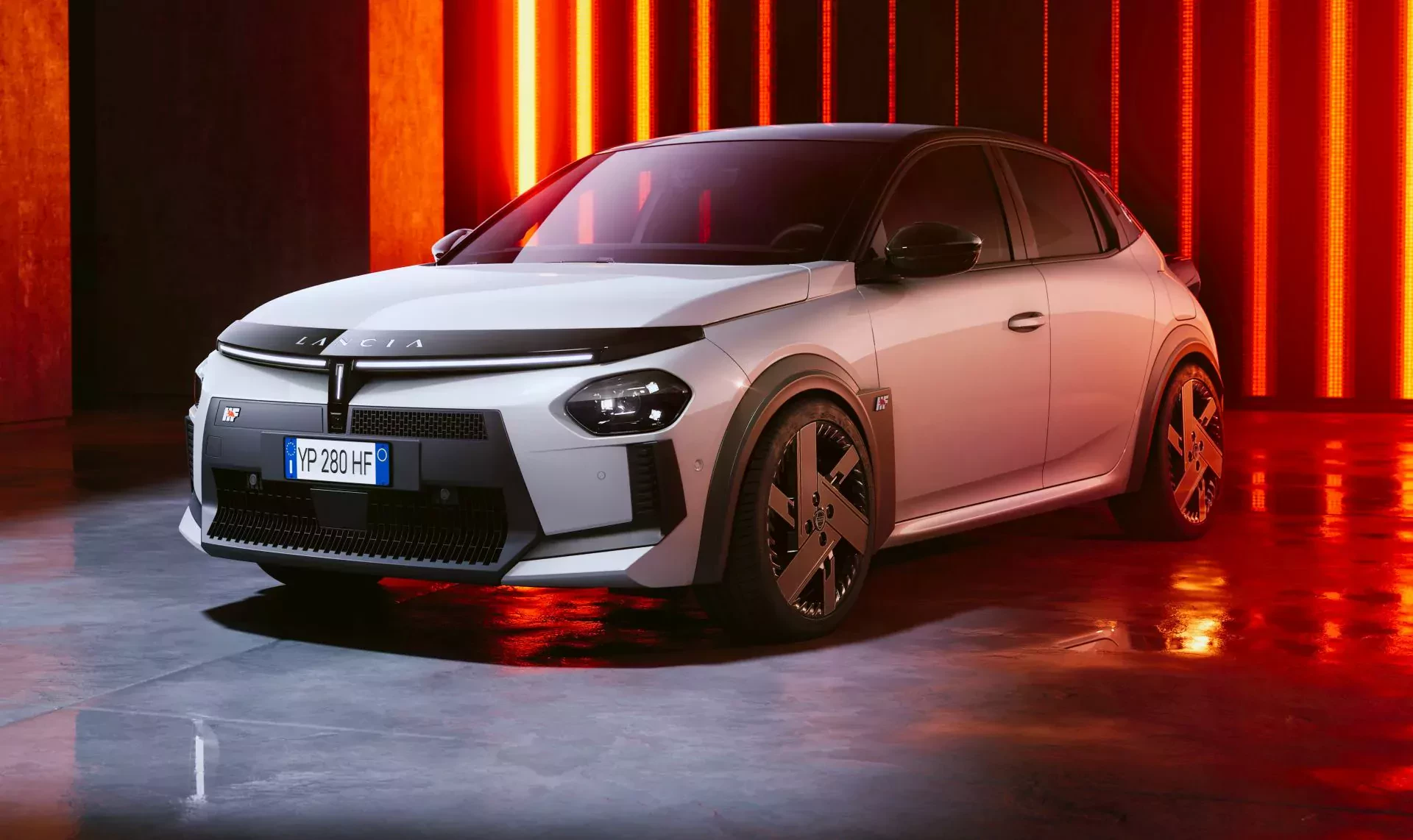 Lancia Ypsilon HF hatchback cywilny rajdowy opinie oceny zalety wady