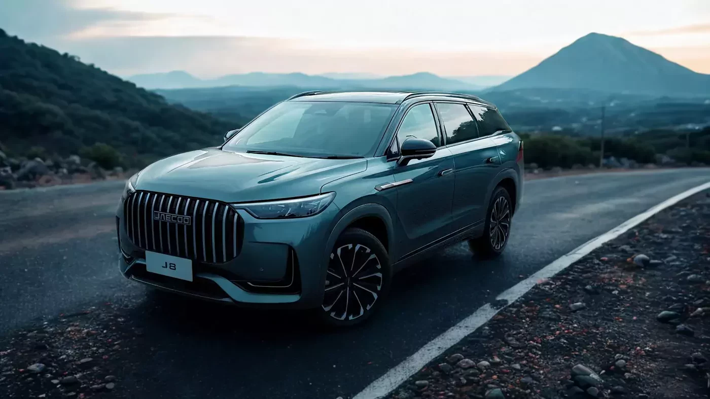 Nowy Jaecoo 8 PHEV 2026 na jezdni