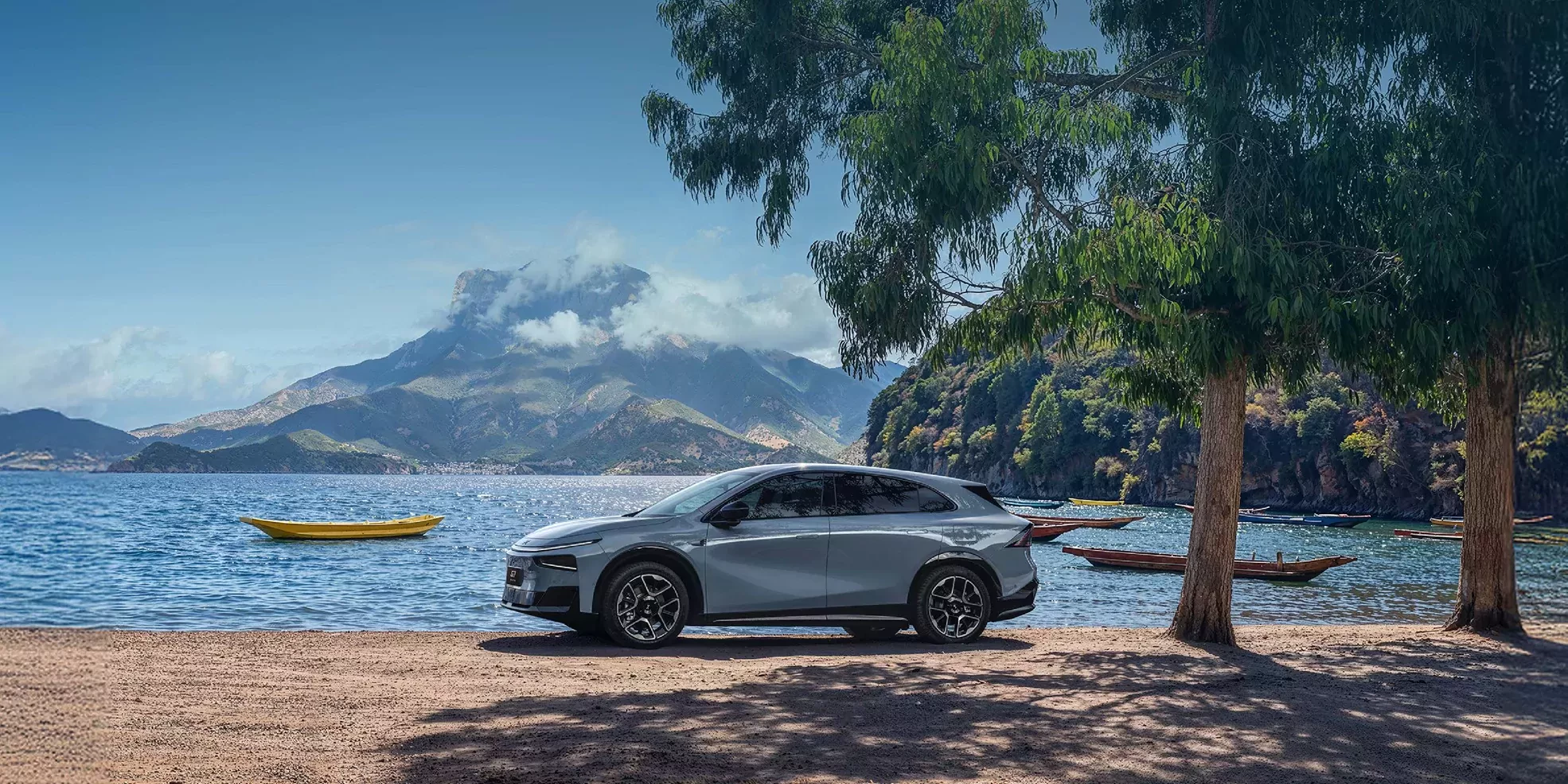 Nowe modele XPeng P7+ oraz SUV G7 na premierze w 2026 roku – chińskie hybrydy EREV o zasięgu 1500 km