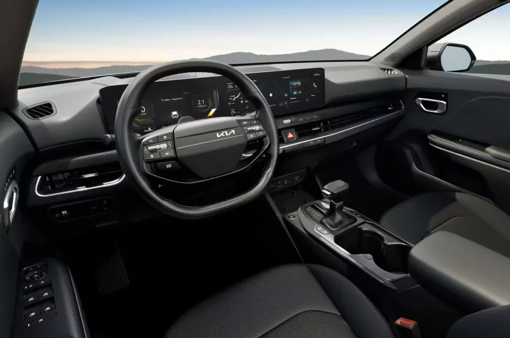 kia-k4-sportswagon-front-quarter