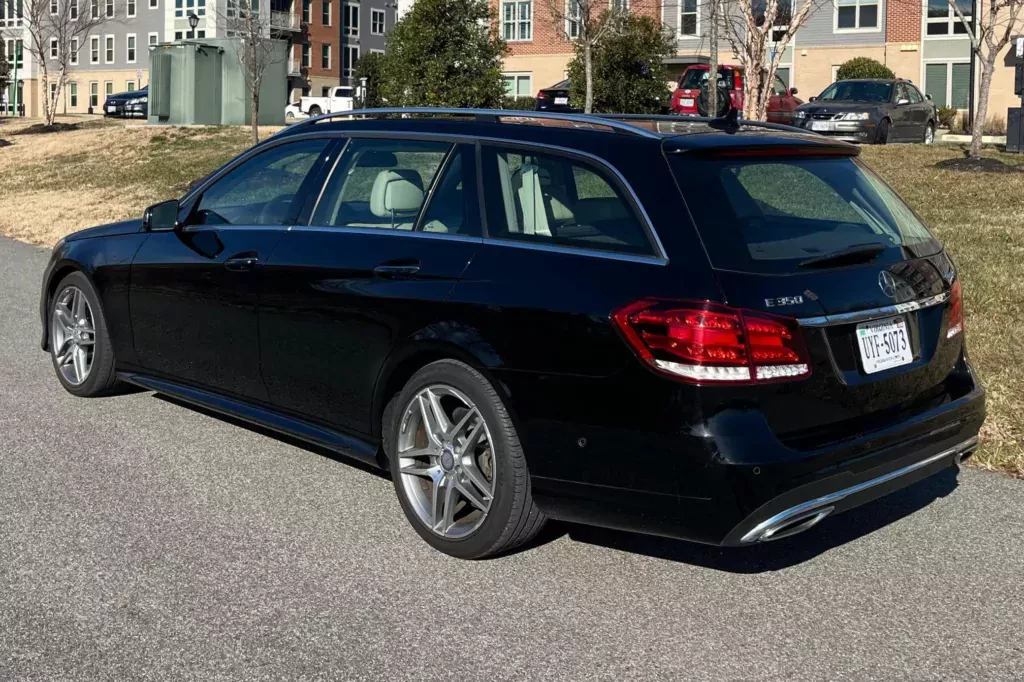mercedes-e350-4matic-v6