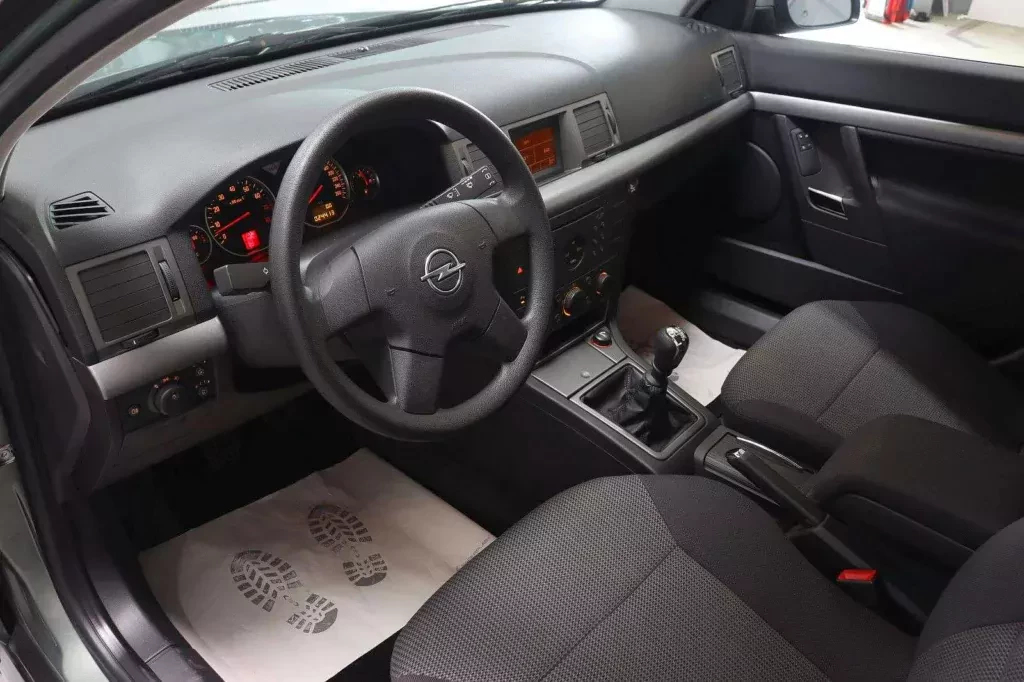 opel-vectra-c-nowy-egzemplarz