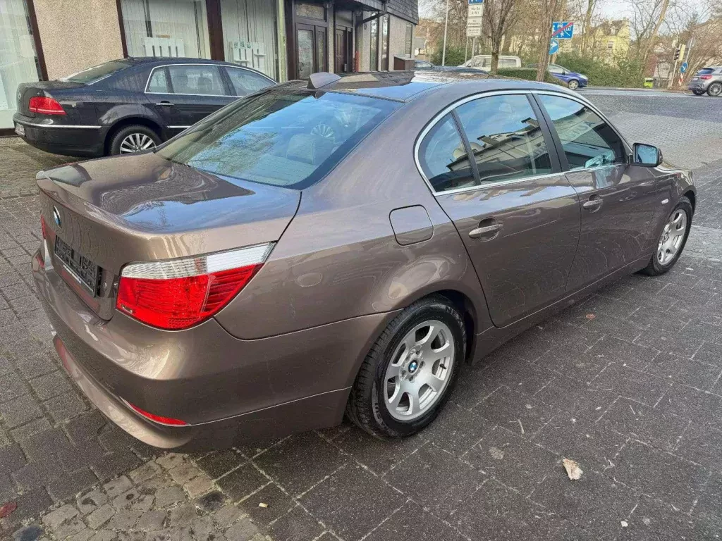 prawie-nowe-bmw-520i