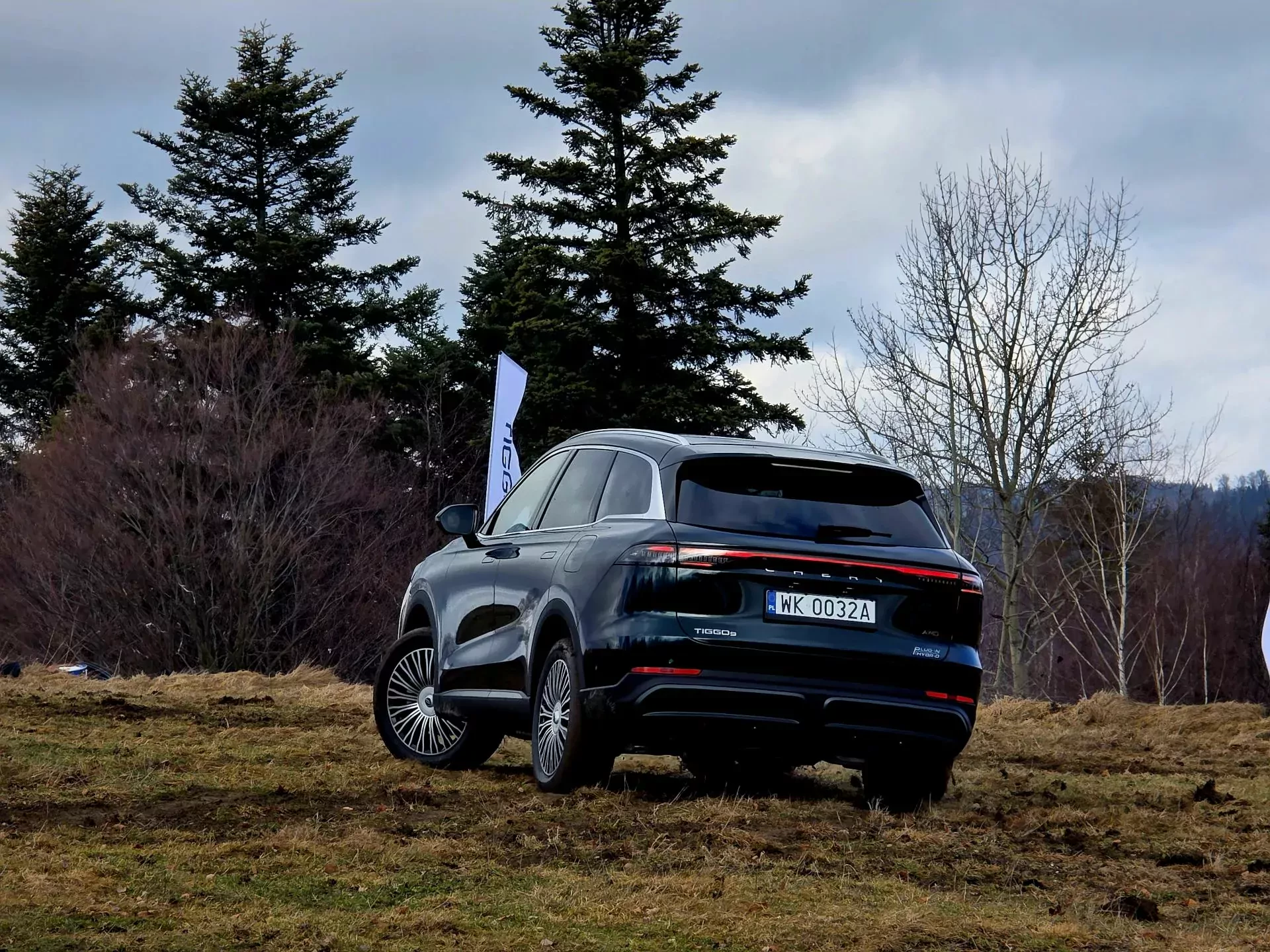 Chery Tiggo 9 hybryda CSH PHEV hybrydowy plug-in SUV silnik moc koni opinie oceny zalety wady cena ceny technologia