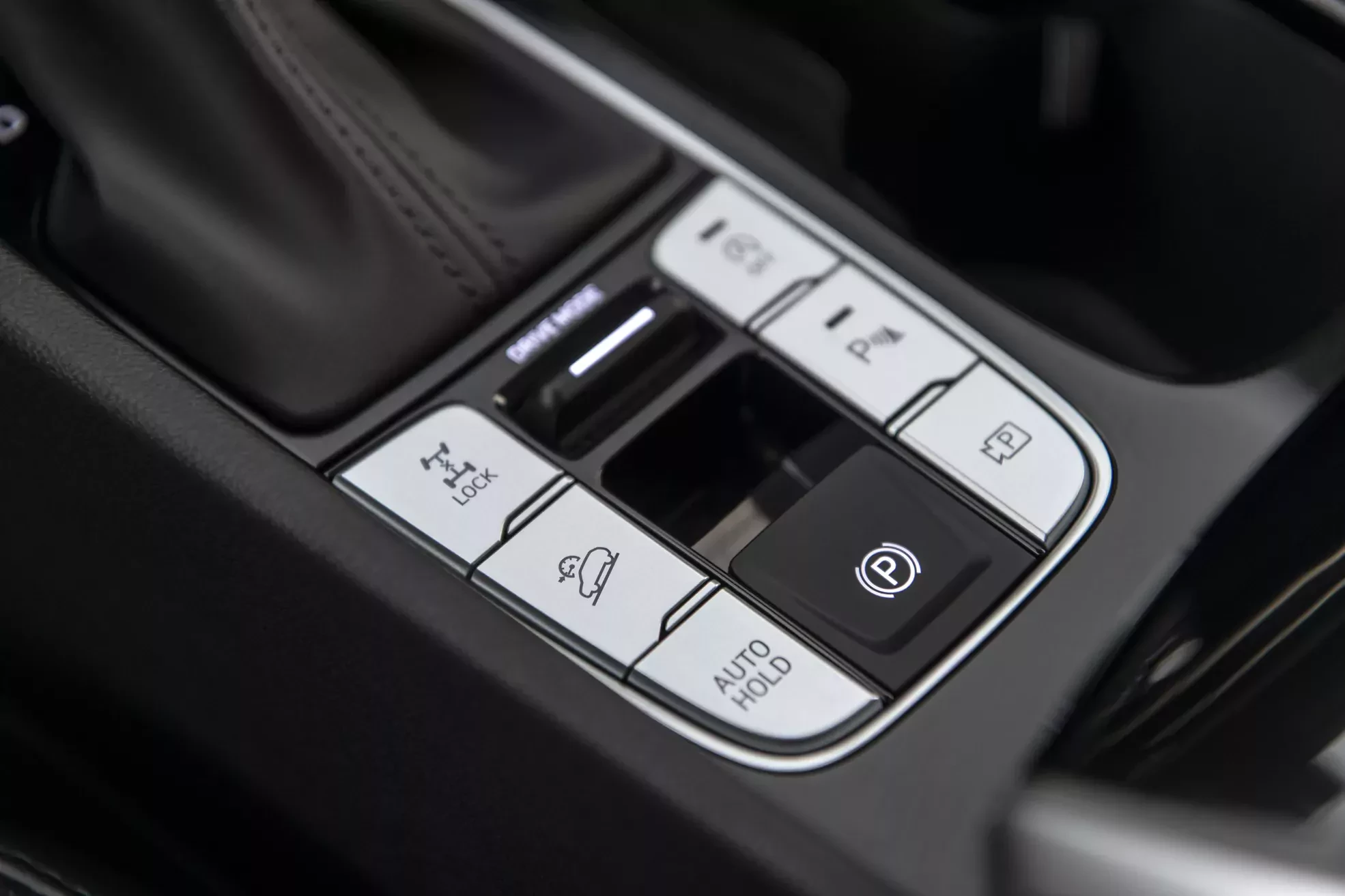 Detale Tucson XRT 2026