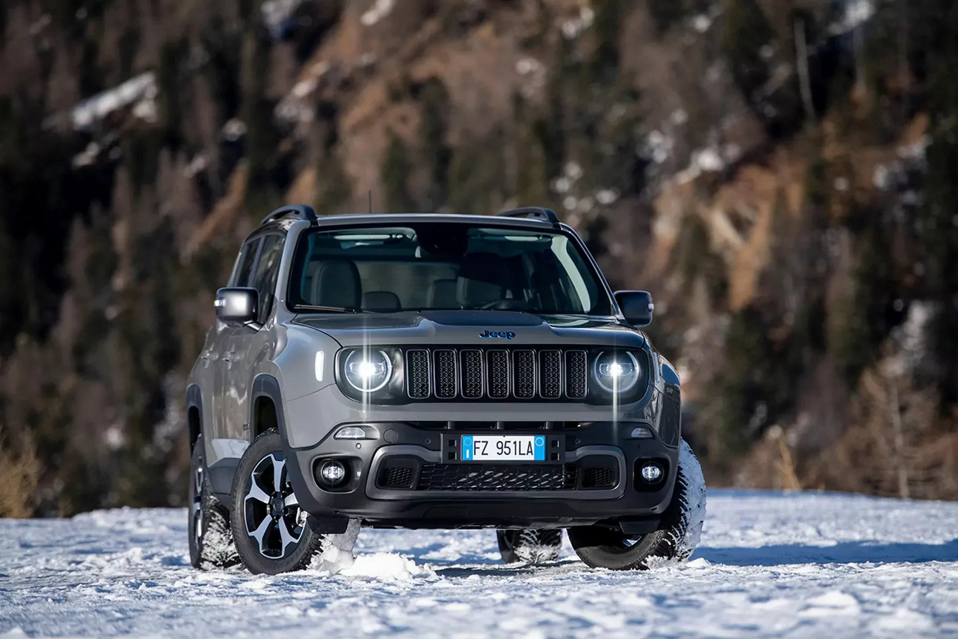 Jeep Renegade SUV silnik cena spalanie ceny moc osiągi benzyna diesel opinie oceny zalety wady