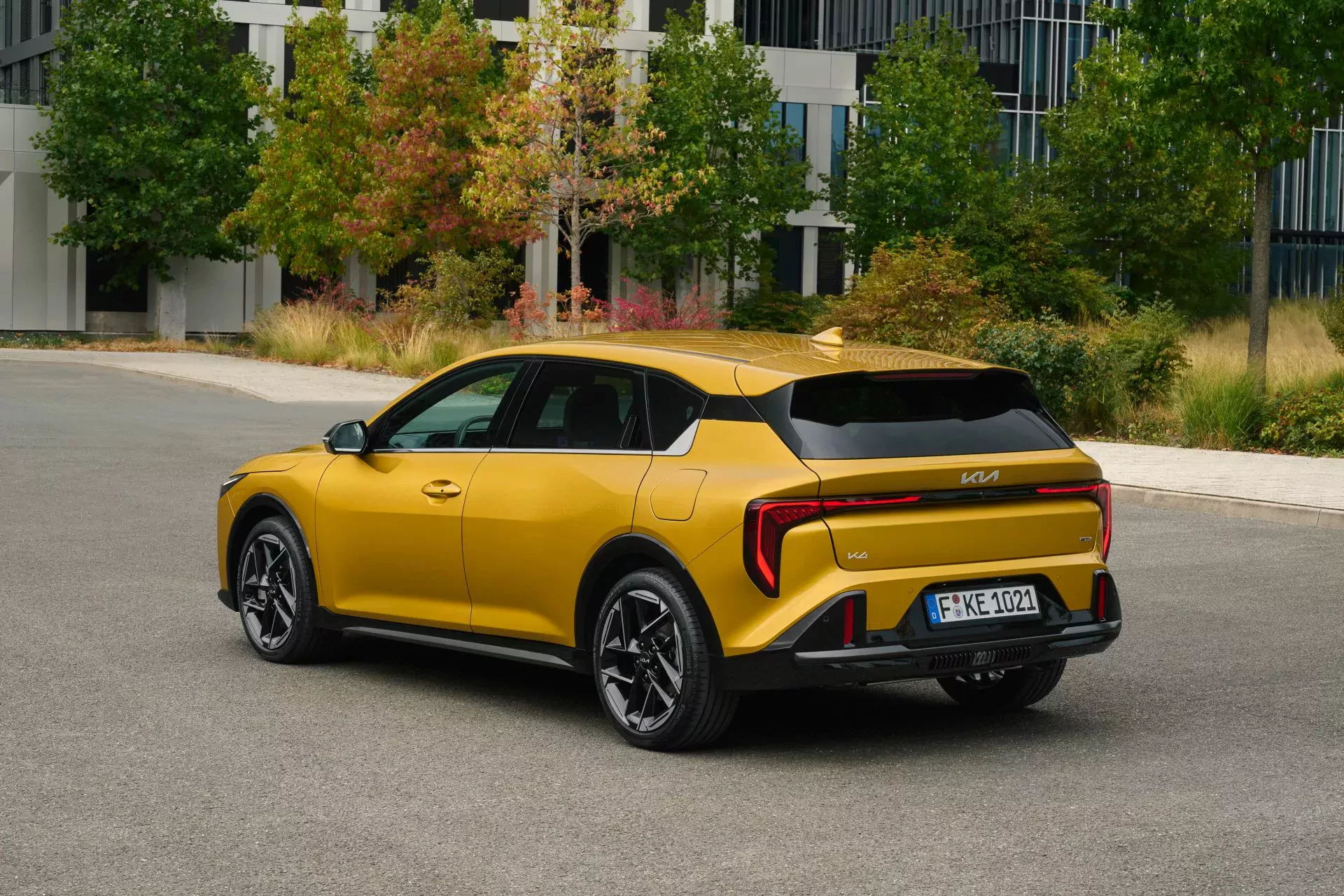 Kia K4 silnik cena spalanie ceny opinie oceny zalety wady