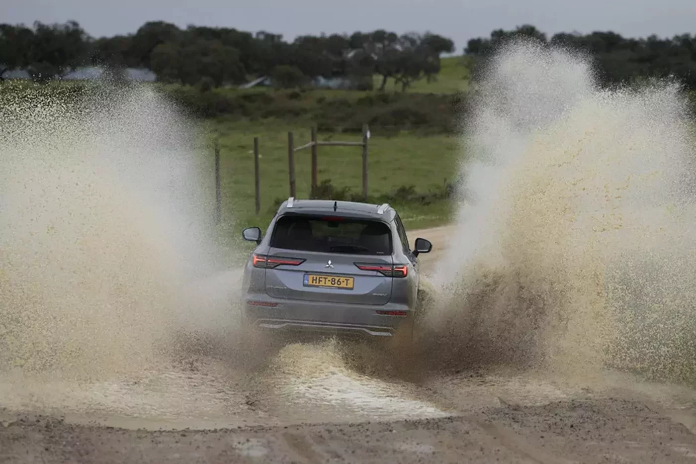 Mitsubishi Outlander MY2026