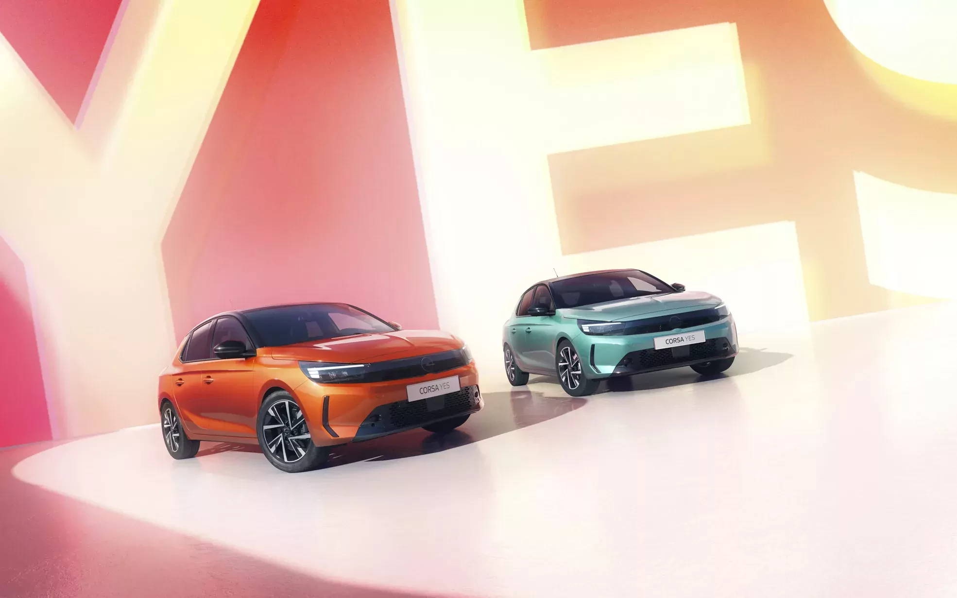 Opel Corsa YES 2026 koral orange i eucaliptus green