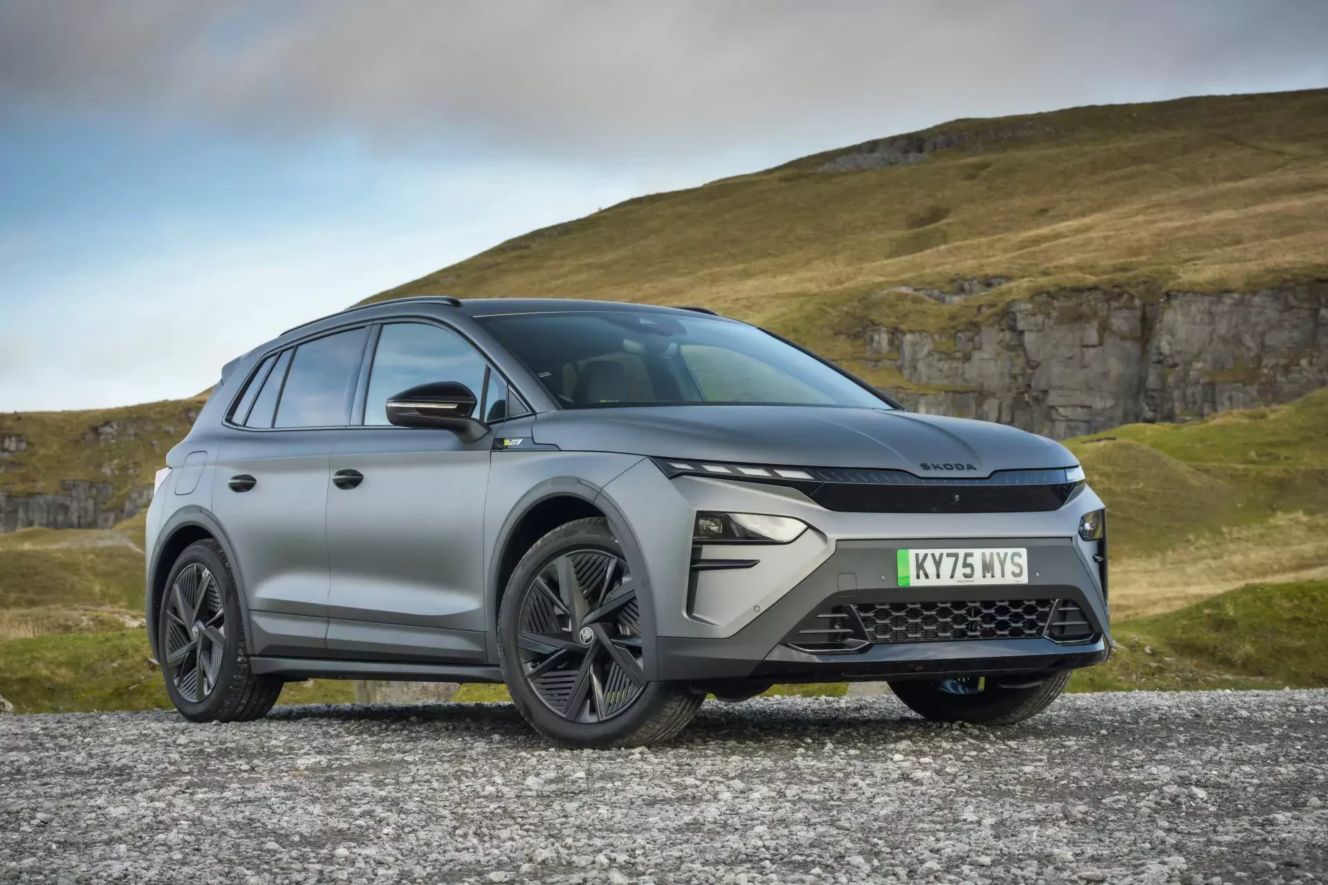 Skoda Elroq SUV silnik cena spalanie moc osiągi elektryczny opinie oceny zalety wady zasięg ładowanie