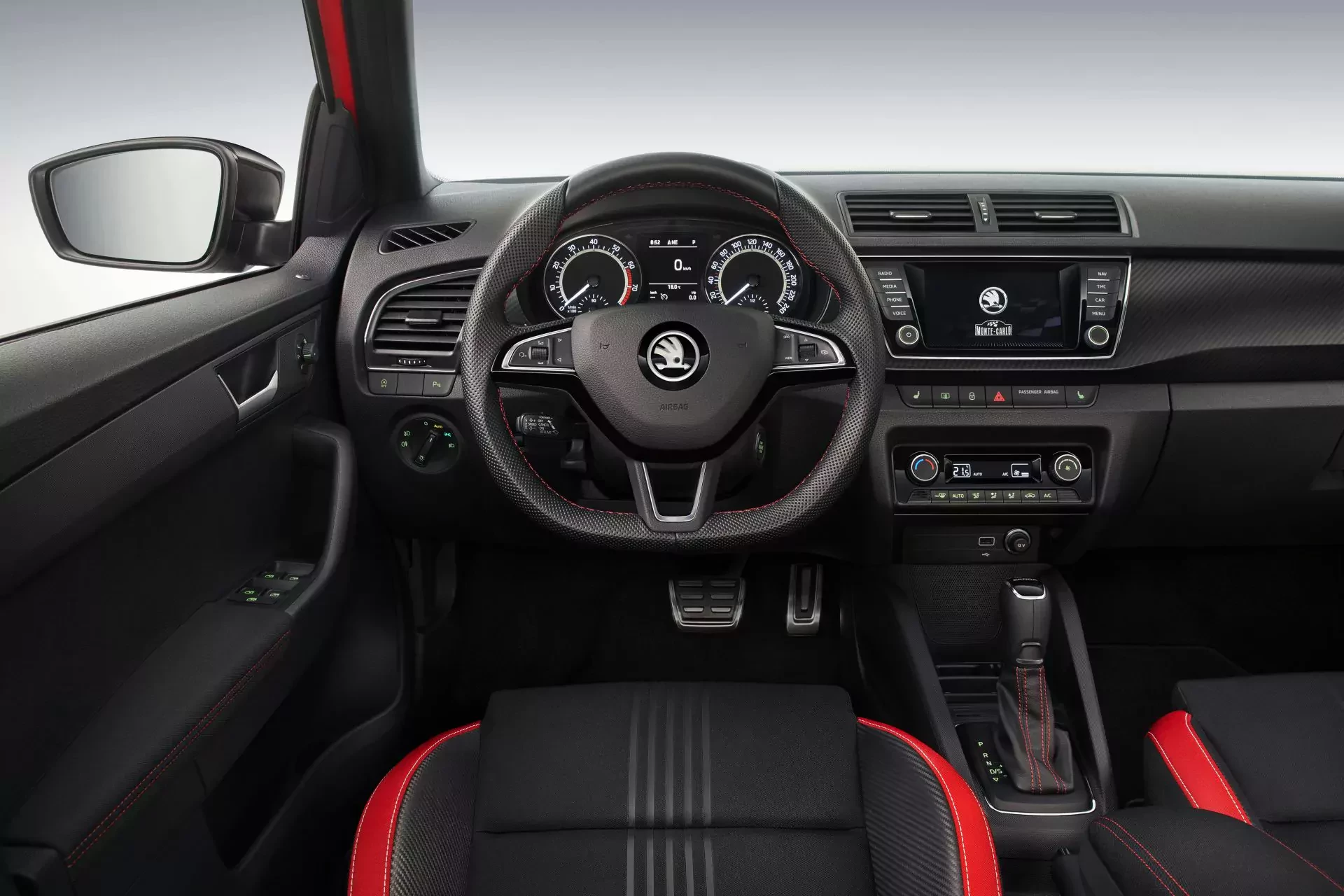 Ta Skoda cieszy się dziś ogromnym zainteresowaniem. Cena mówi wszystko – to więcej, niż okazja