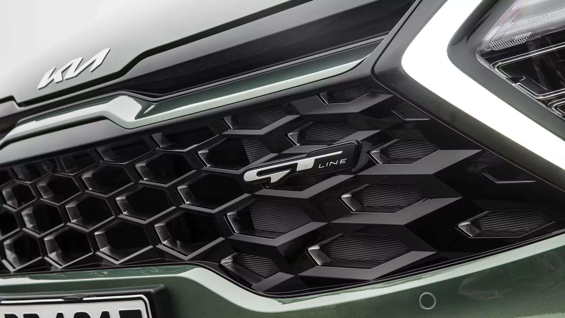 Bestseller Kia z nową ceną zjada rywali. Polacy ruszyli czyścić magazyny