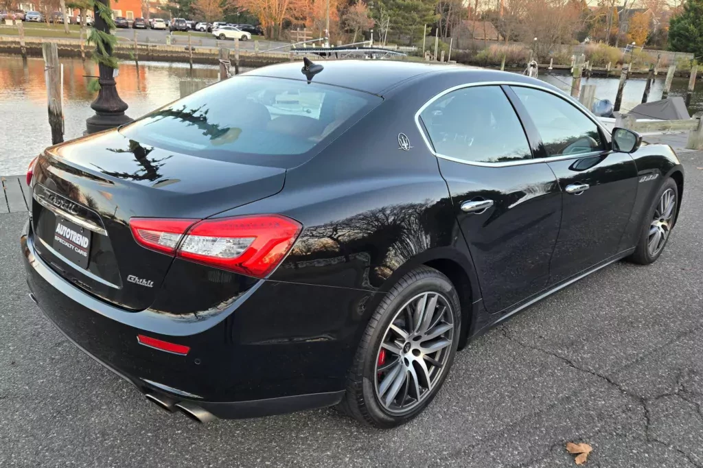 maserati-ghibli-sedan-v6