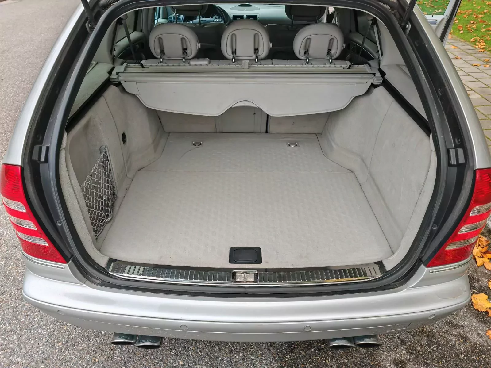 Zapomniane niemieckie super kombi. Mocniejsze od BMW M3, dziś jest śmiesznie tanie