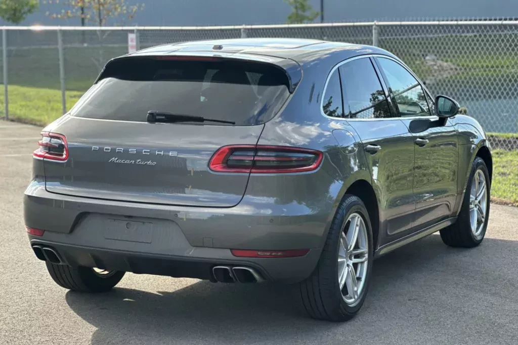 porsche-macan-turbo-uzywany