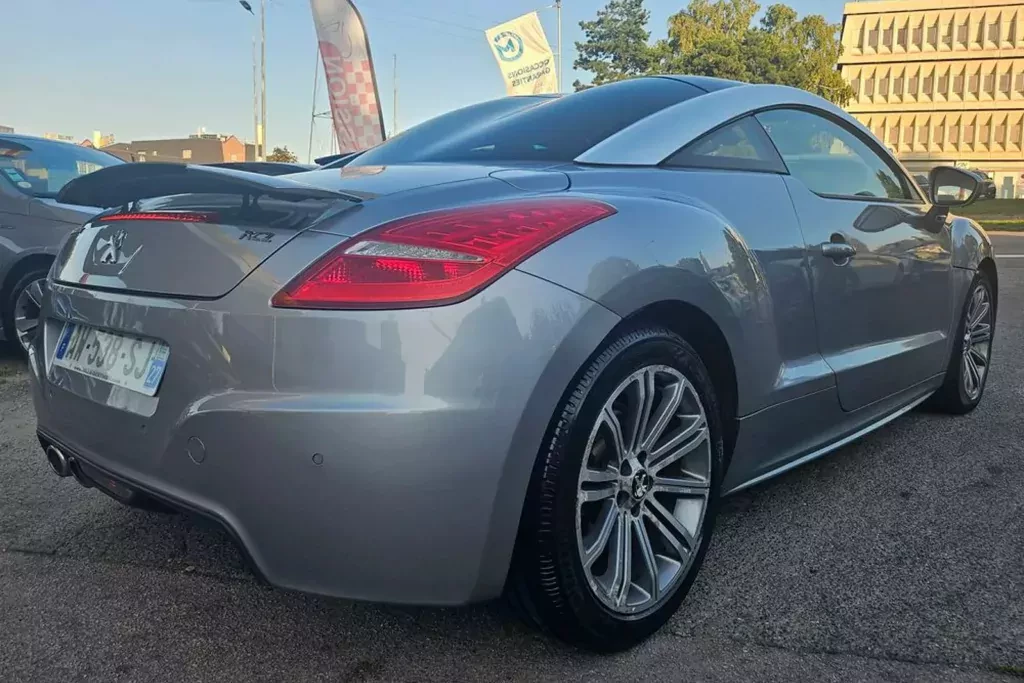 uzywany-peugeot-rcz