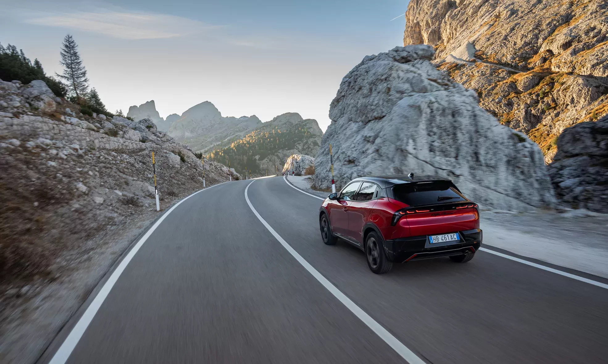 Alfa Romeo Junior SPOR TSPECIALE zdjecie w ruchu z tyłu