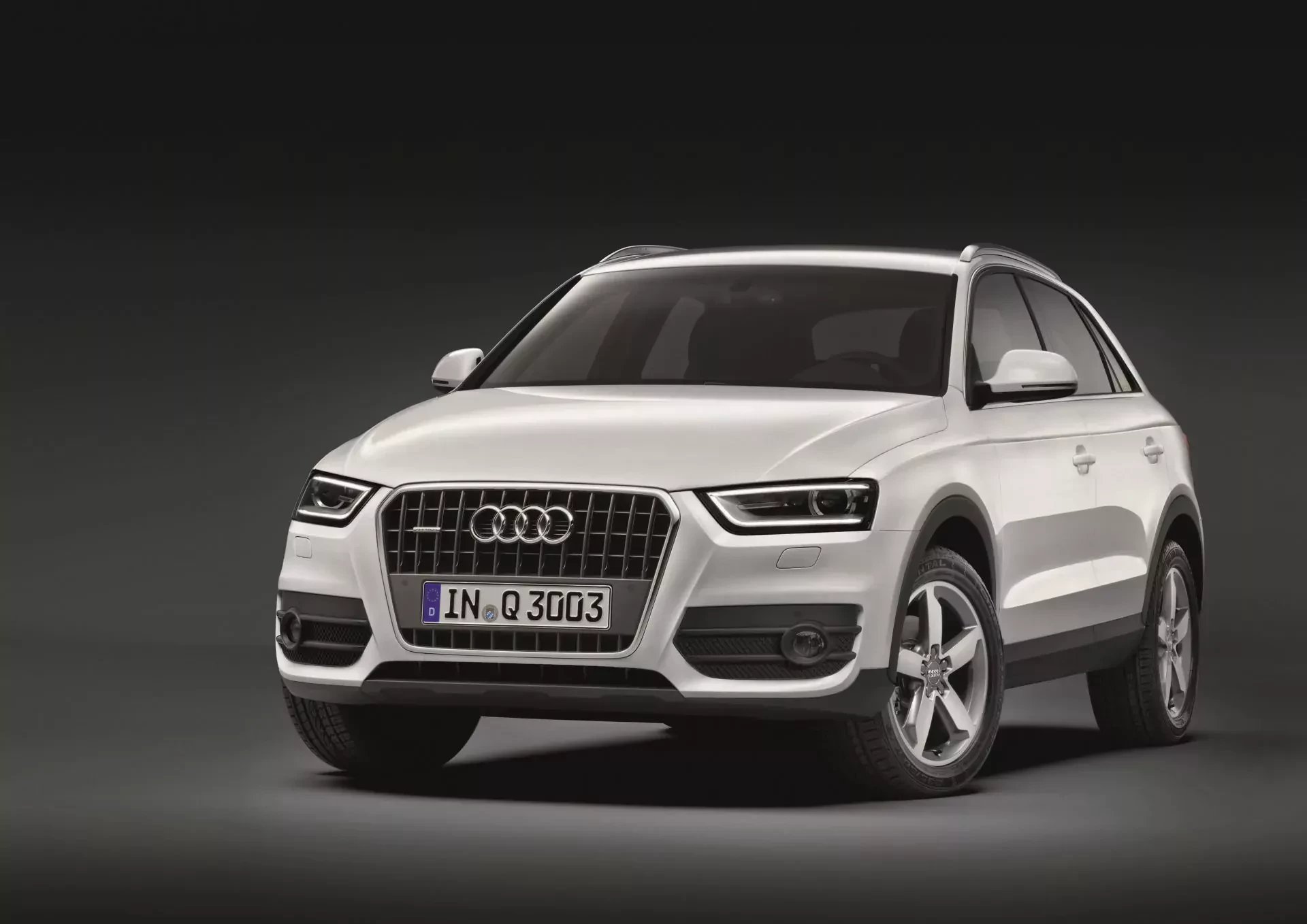 Audi Q3 SUV silnik cena spalanie ceny moc benzyna diesel opinie oceny zalety wady