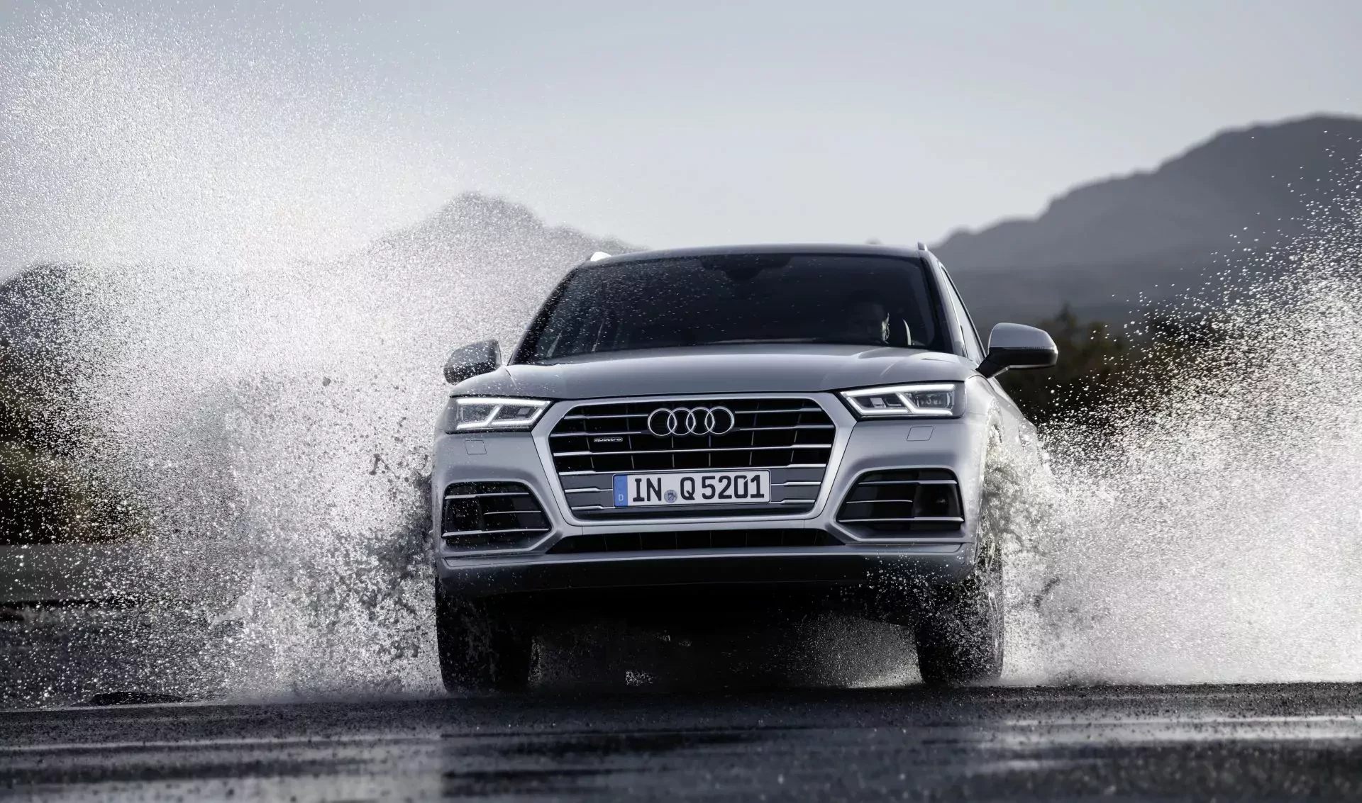 Audi Q5 SUV benzyna diesel silnik cena ceny opinie oceny zalety wady napęd moc