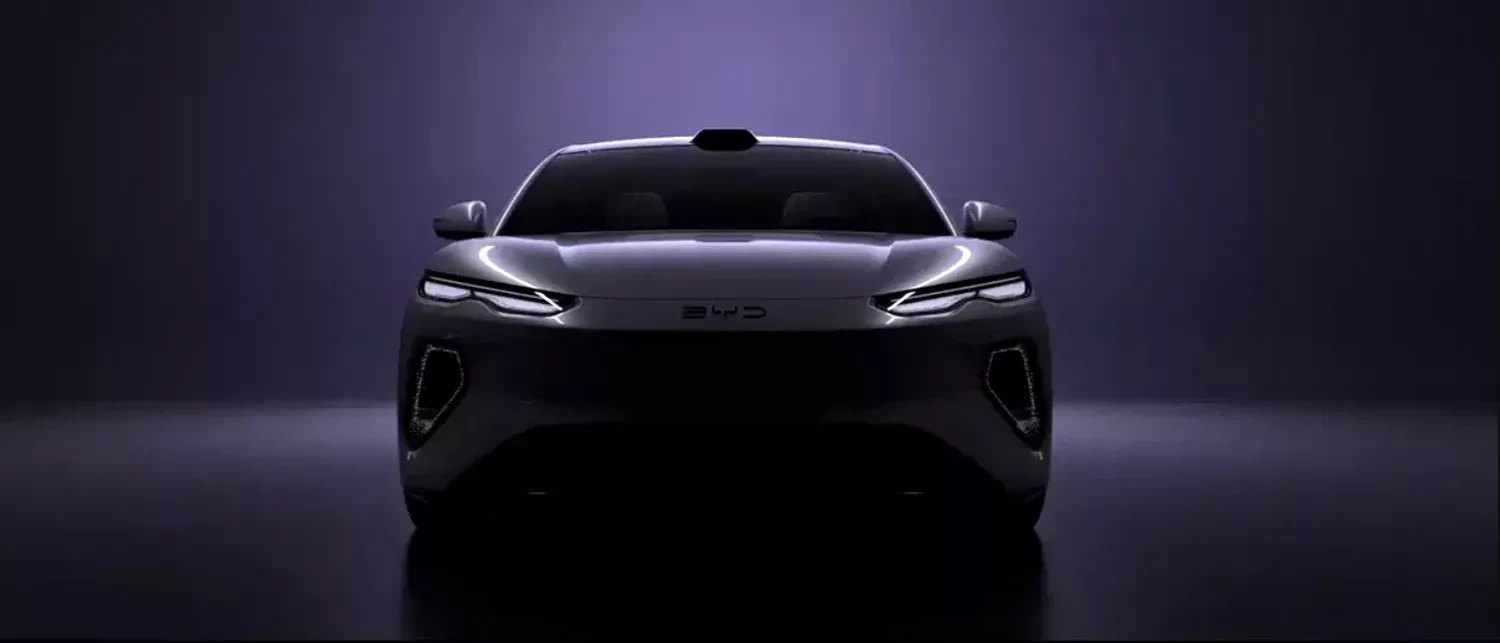 BYD Seal 08 2026 jest gotowy na komercyjną karierę. Przyjedzie odebrać Tesli miano lidera zasięgu i efektywności