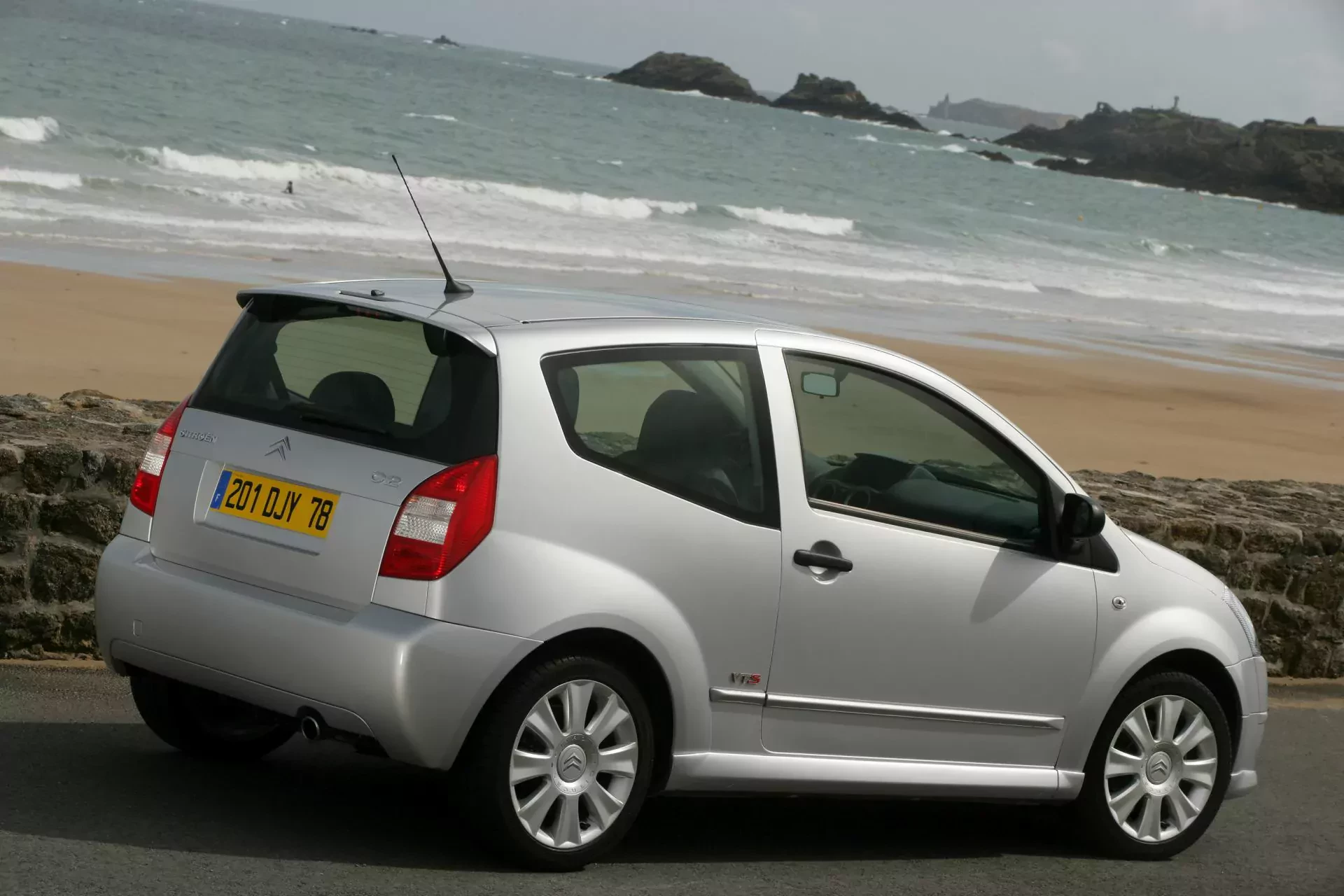 Citroen C2 VTS benzyna diesel cena ceny opinie oceny zalety wady używany tanio