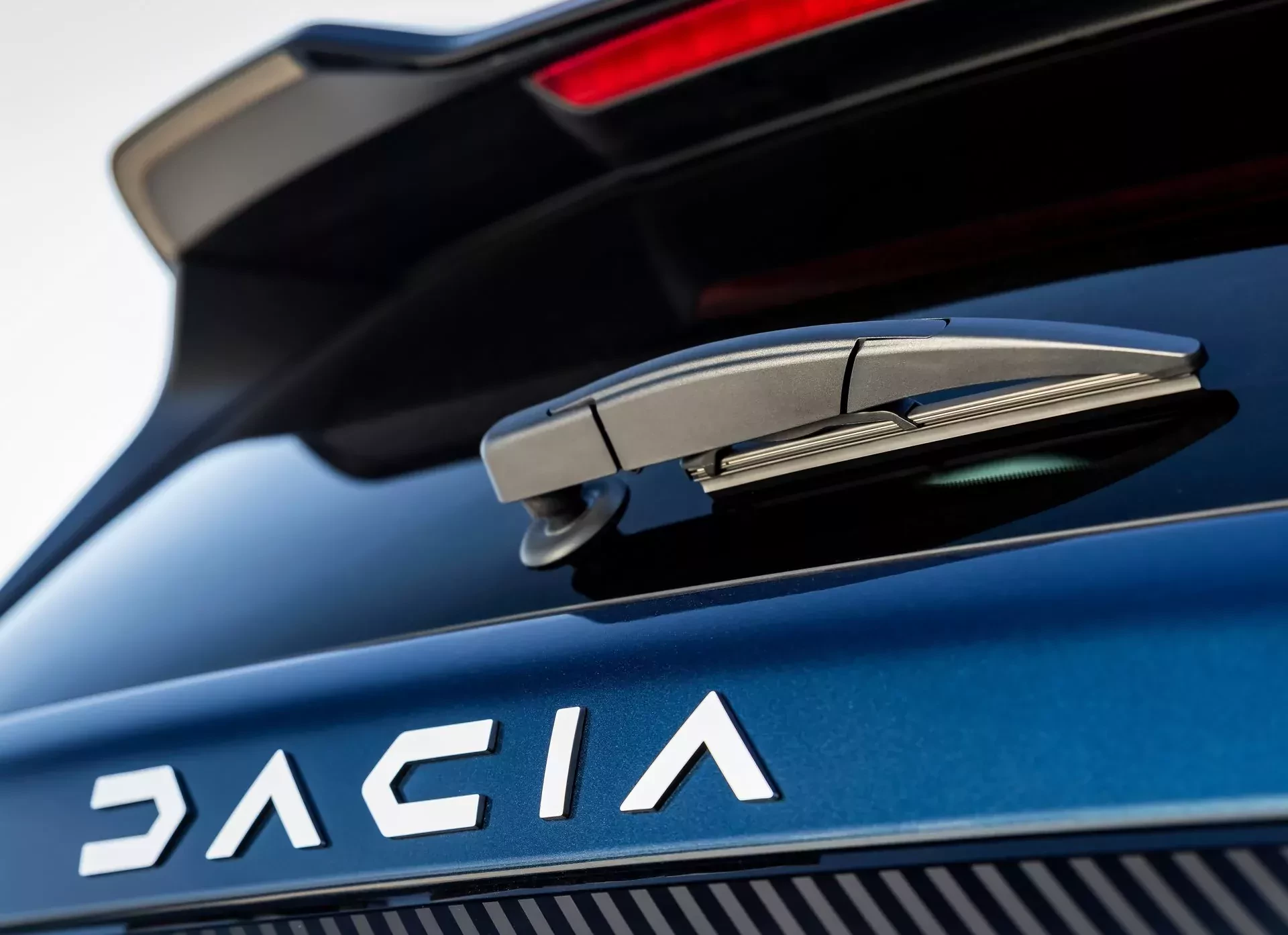 Dacia z napędem na 2 SUV-y rozstawia tu rywali po kątach. Bigster nie zamierza być gorszy od Dustera