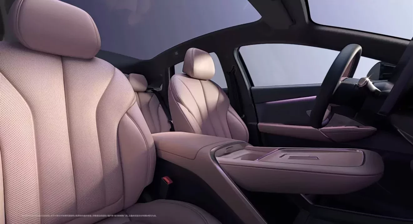 Elektryczny kompakt Mona M03 2026 Xpeng