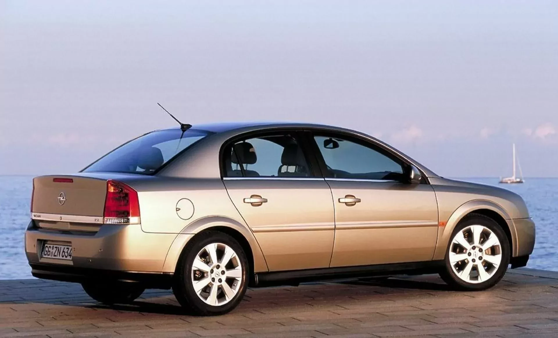 Opel Vectra C trzecia generacja silnik benzyna diesel silnik spalanie moc opinie oceny zalety wady cena ceny