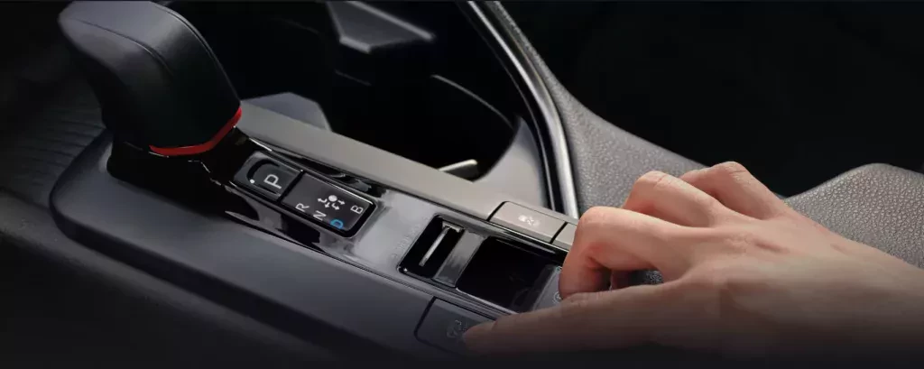 Do 130 000 zł to dla Polaków SUV numer jeden. Upolowali go w salonach Toyoty z rabatem 20 000 zł