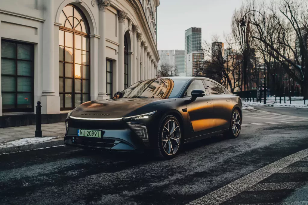 exlantix-segment-premium