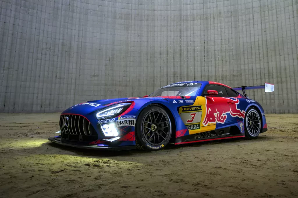 max-verstappen-mercedes-nls