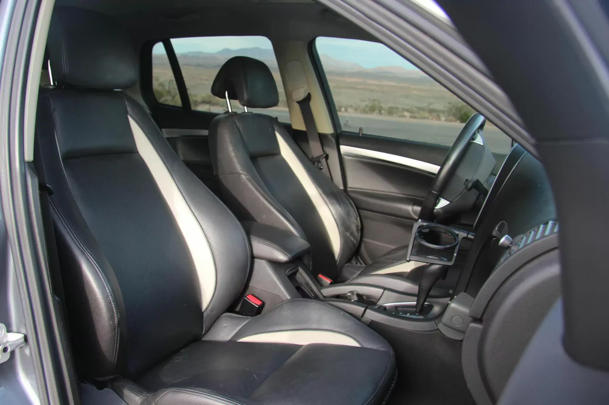 255-konne zapomniane kombi z V6. Ładne egzemplarze dziś kosztują tylko 20 tysięcy złotych