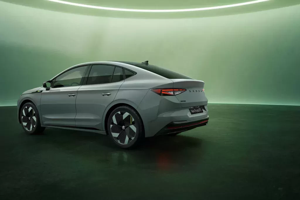 skoda-enyaq-suv-rs-obnizka-cen