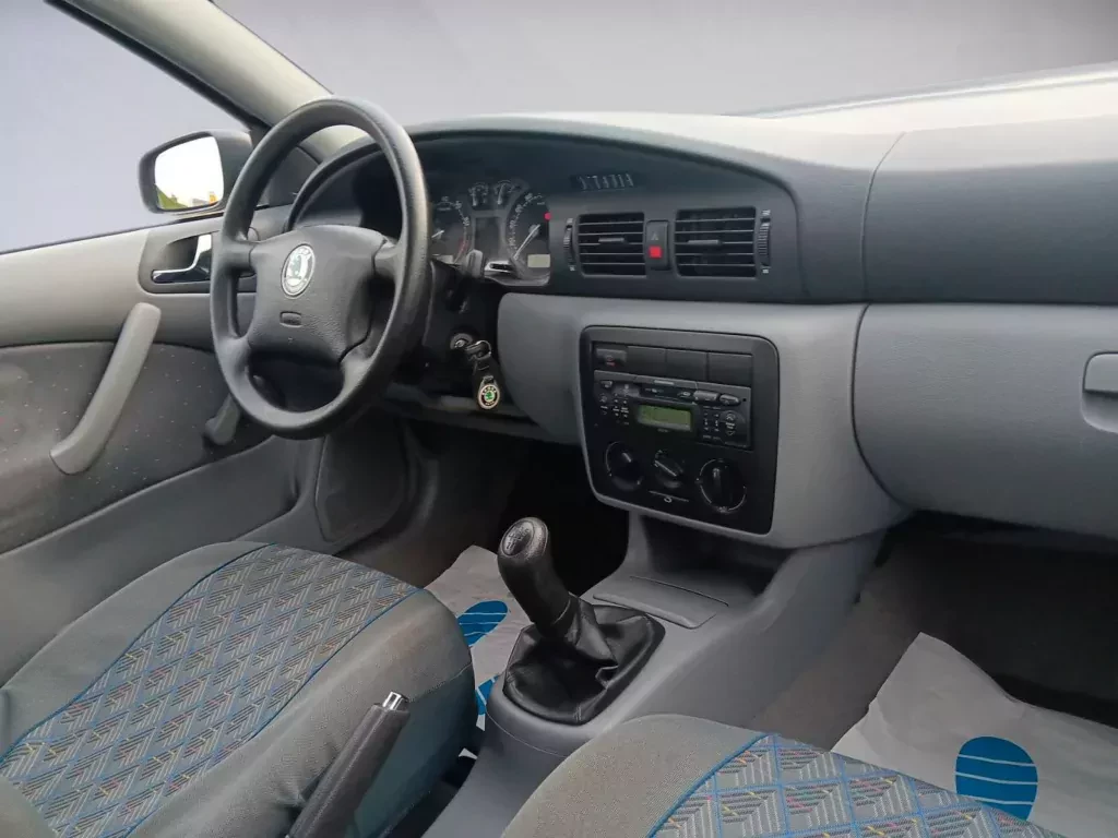 skoda-octavia-1-generacji