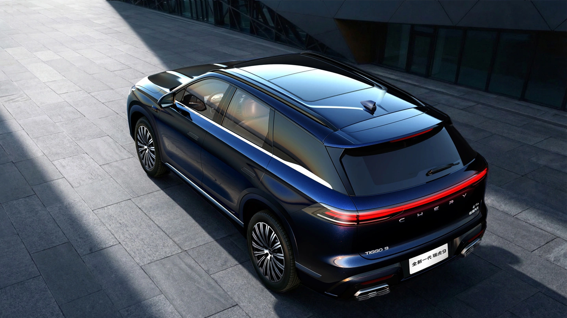 W Polsce uznano go chińskim królem rodzinnego komfortu. SUV Chery Tiggo 9 2027 zmieni się nie do poznania