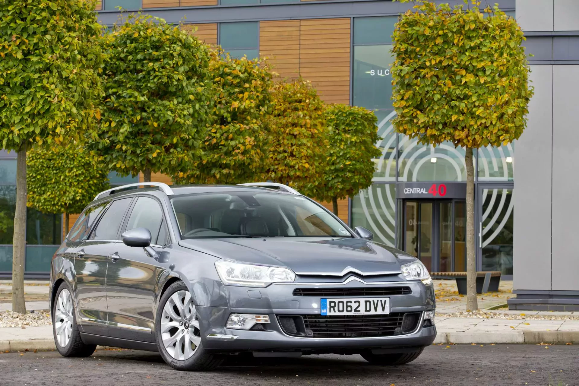 Citroen C5 silnik benzyna diesel cena ceny spalanie moc osiągi opinie zalety wady używany otomoto autocentrum