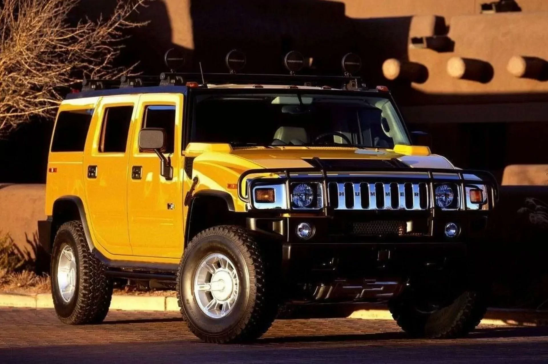 Hummer H2 silnik moc osiągi V8 cena ceny opinie oceny zalety wady używany otomoto