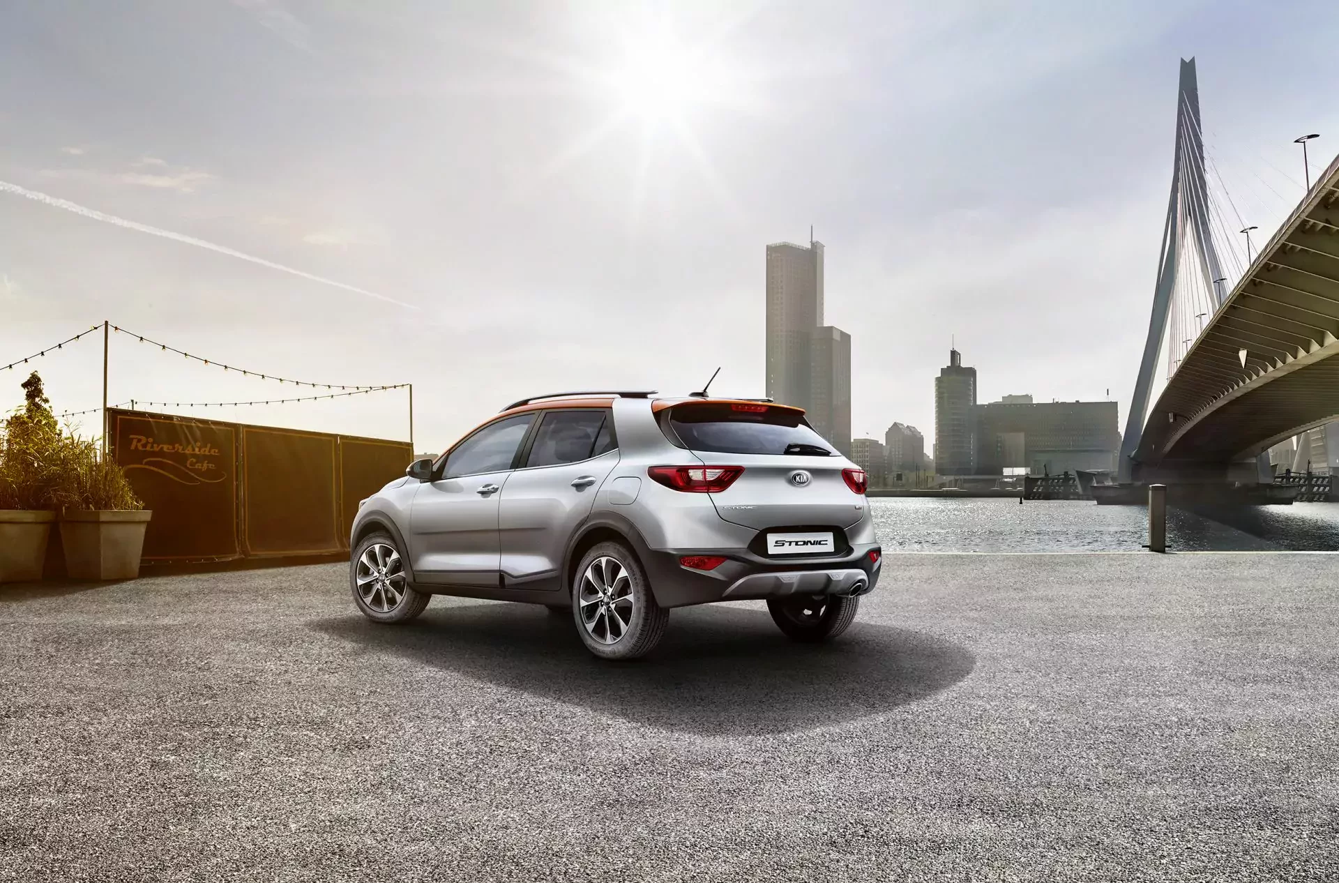 Kia Stonic SUV crossover cena ceny opinie oceny zalety wady silnik benzyna diesel