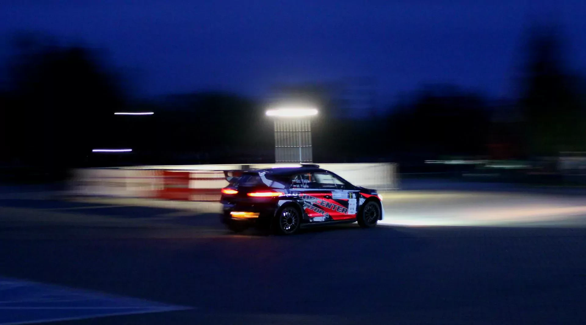 Rajd Świdnicki RSMP wyniki dzień 1 piątek rajdy samochodowe świdnica mistrzostwa Polski KIQ