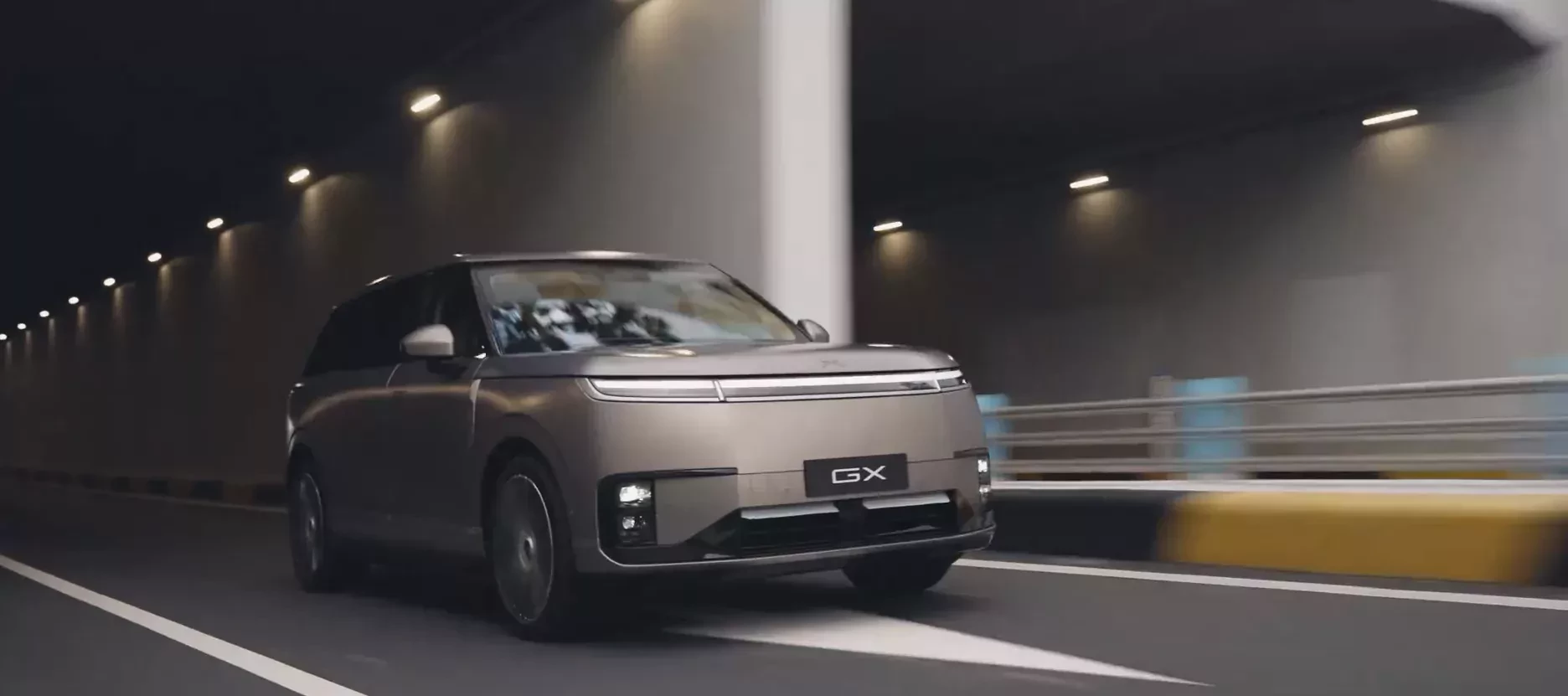 nowy XPeng GX 2026 inteligentny SUV zdjecie na jezdni