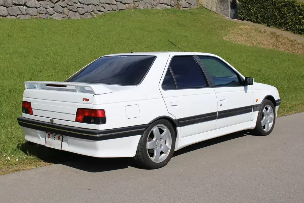 peugeot-405-t16-tempo-bmw