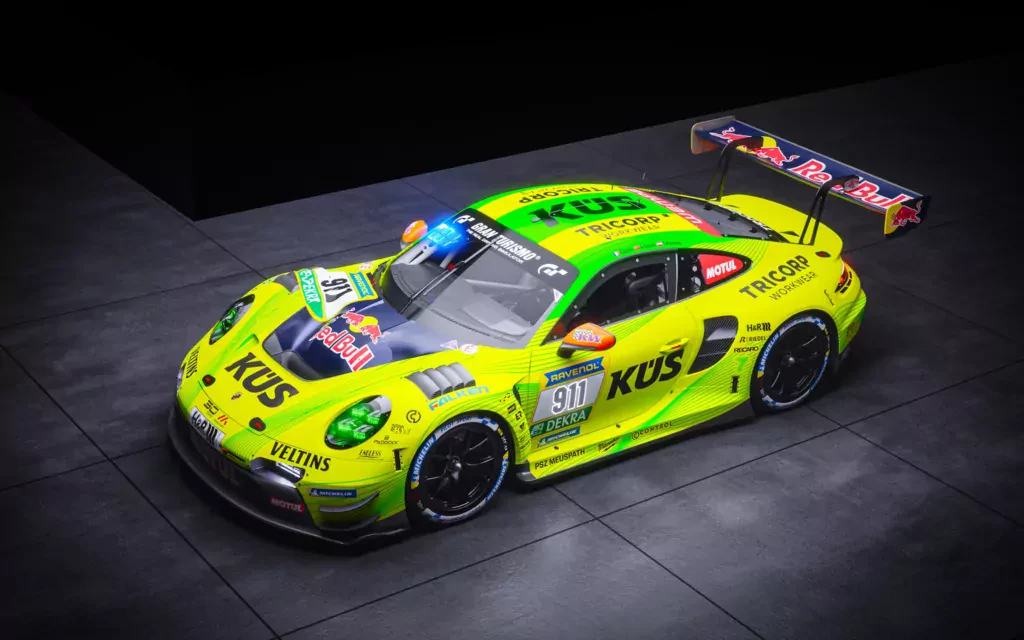 24h-nurburgring-schubert-2