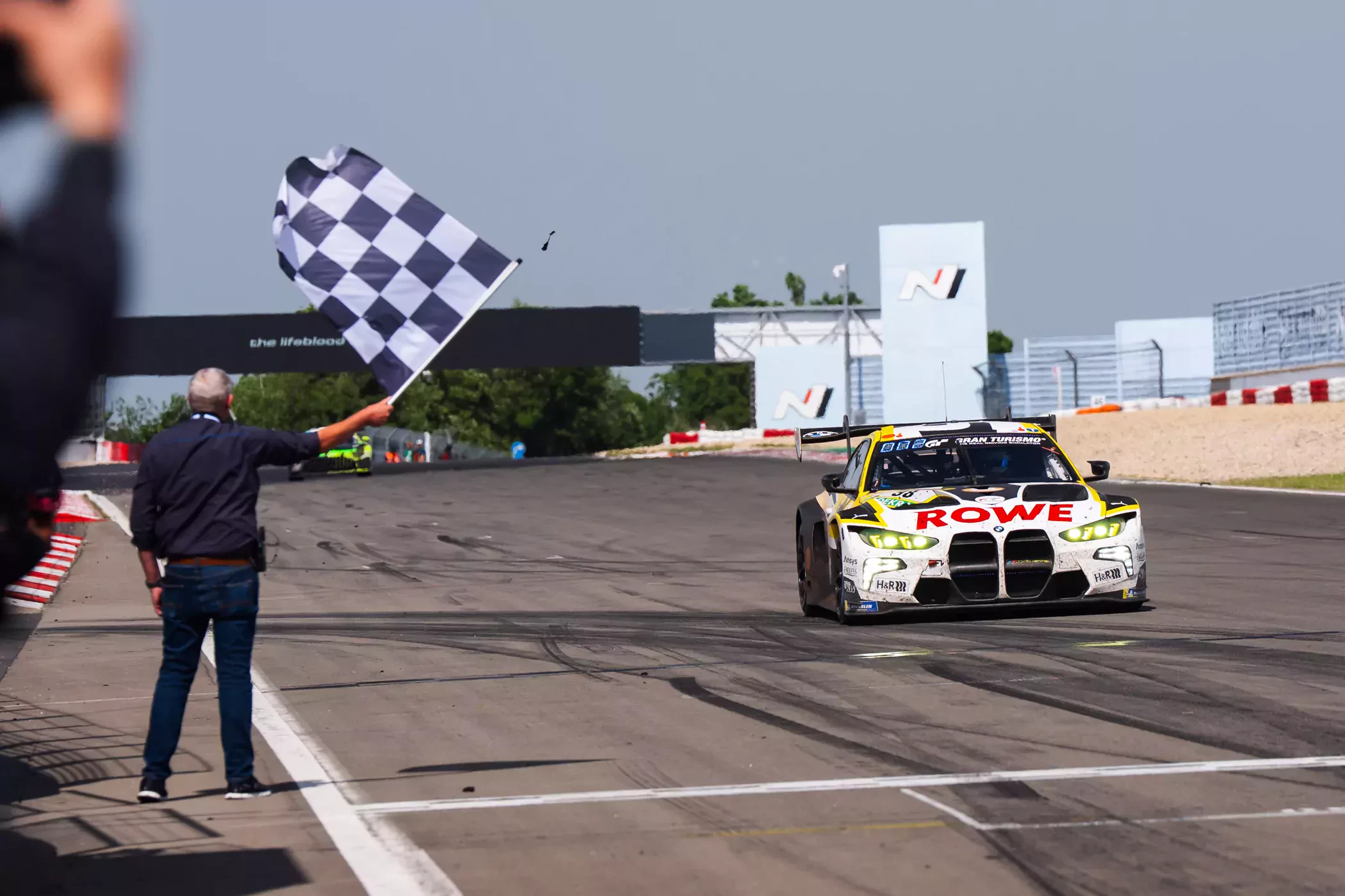 24h Nürburgring: Nie tylko Max Verstappen – kto powalczy o zwycięstwo w tegorocznej edycji?