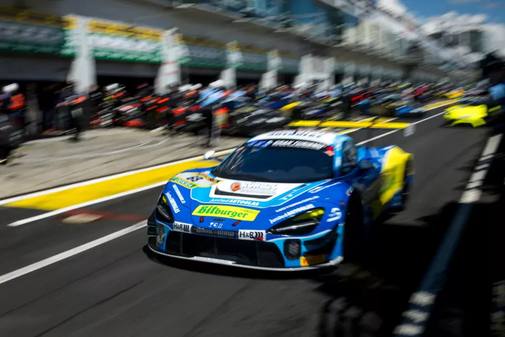 24h-nurburgring-timo-glock