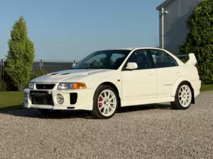 Mitsubishi Lancer Evo V
