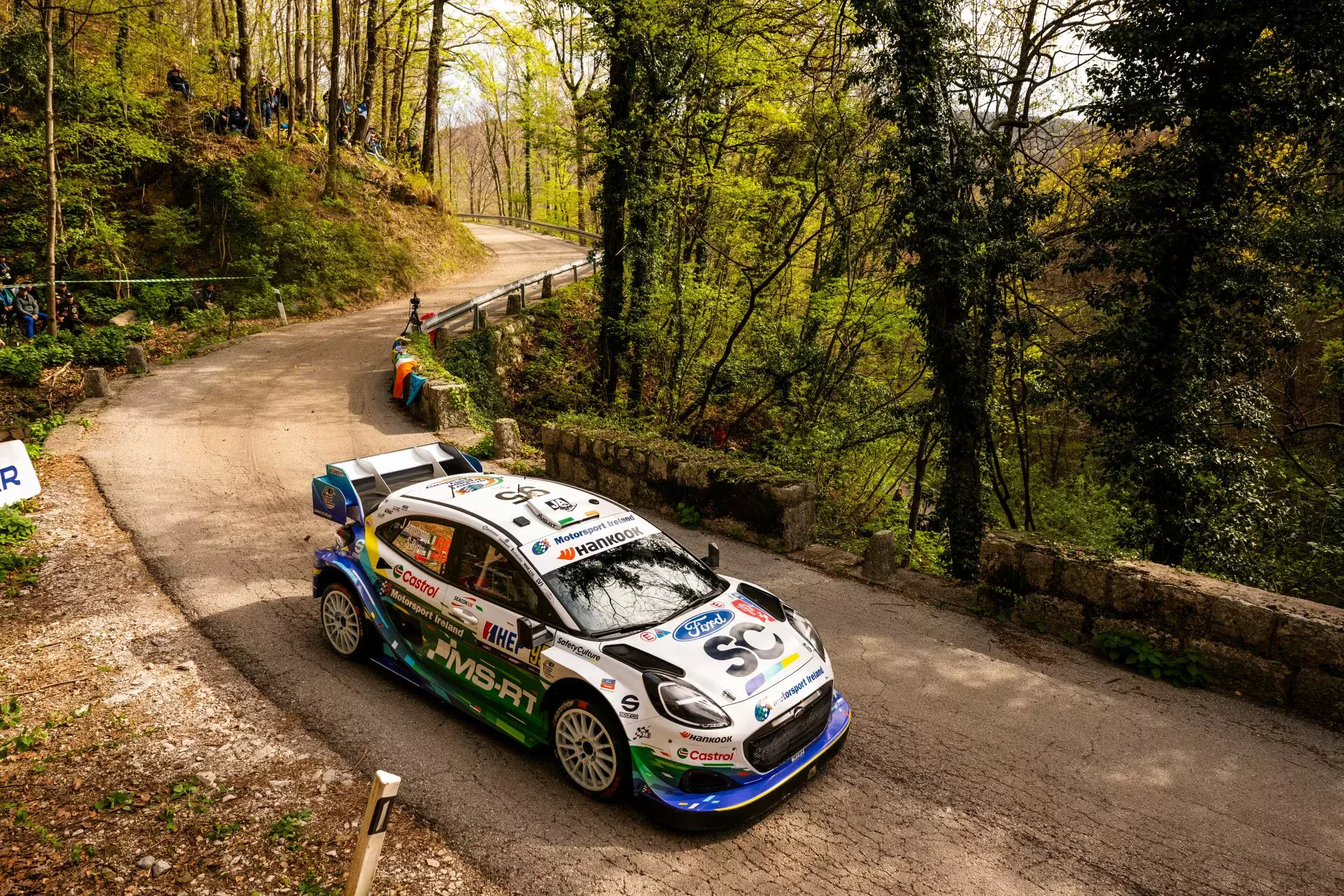 Jon Armstrong WRC M-Sport Ford rajdy samochodowe rajd