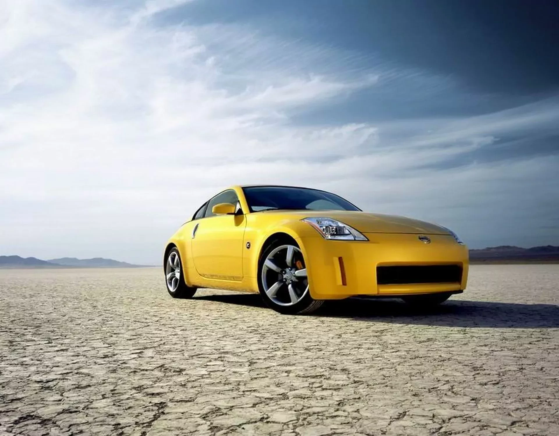 Kultowy, sportowy Nissan z 280-konną V6 wyraźnie potaniał. To absolutna ikona motoryzacji