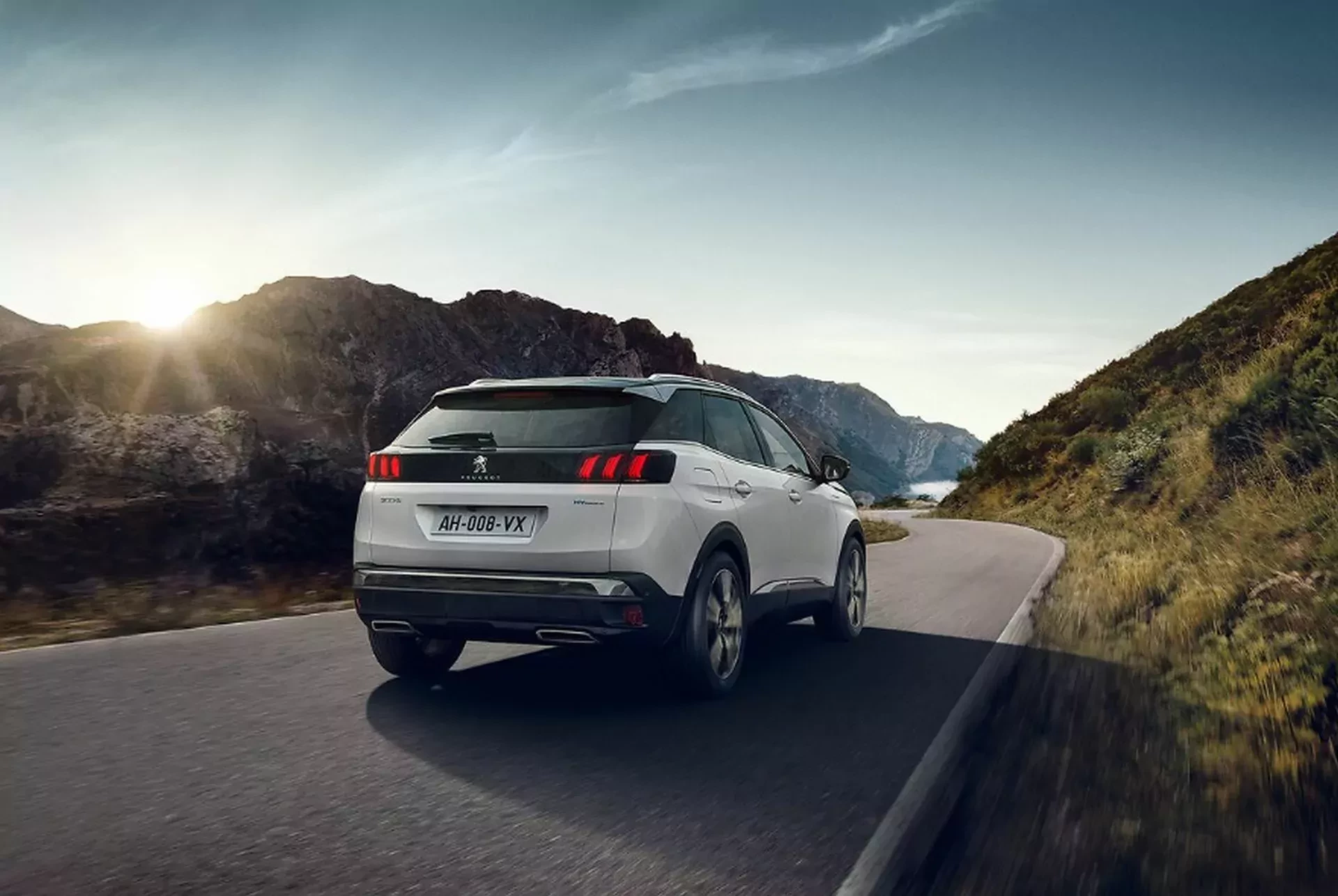 Peugeot 3008 SUV 2 generacja silnik benzyna diesel hybryda cena ceny opinie oceny zalety wady otomoto używany